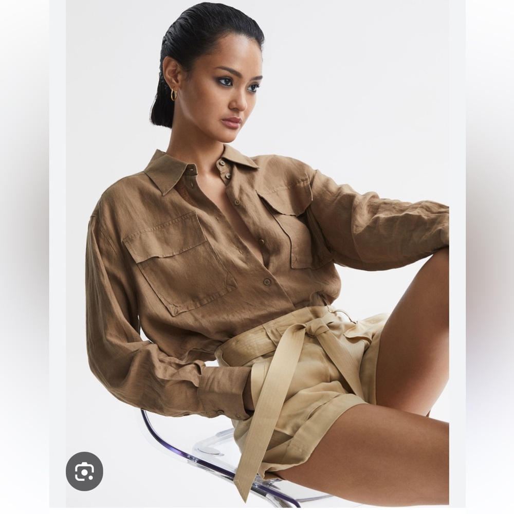 Woven Button-Down Shirt in Chestnut Brown